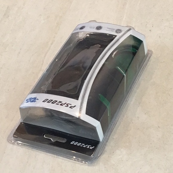 PlayStation PSP 2000 Console Case Holder System Protective Polycarbonate Protect - Picture 9 of 12